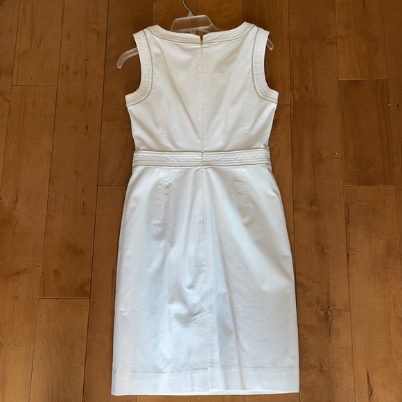 Tory Burch white with gold piping dress 6 - Picture 4 of 10